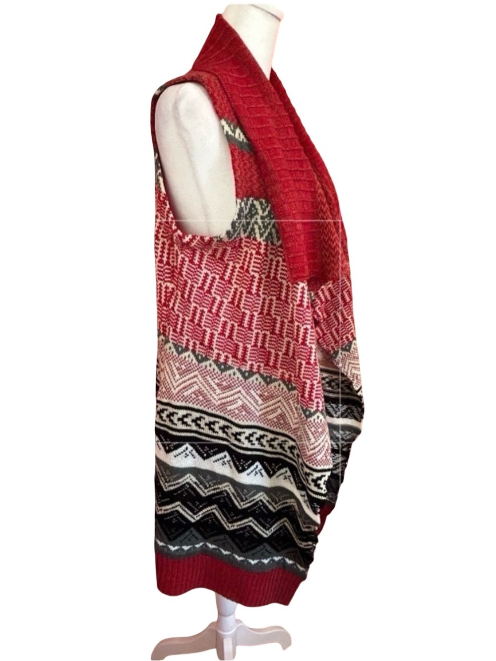 GH Bass Cardigan sweater vest Red Aztec Southwestern Open Front Long duster S - Picture 7 of 9